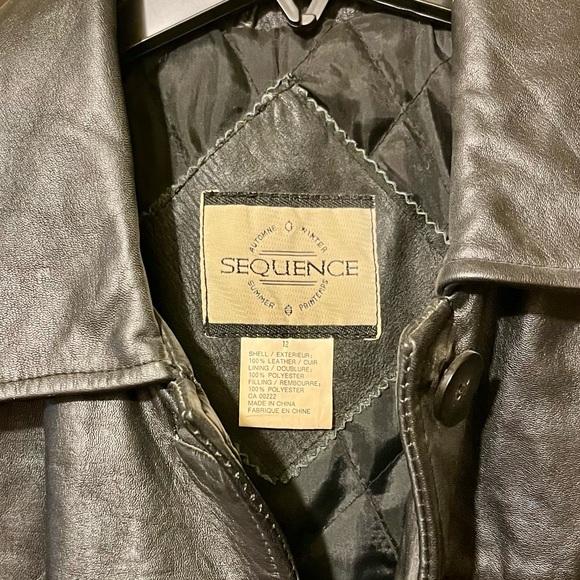 Ladies Black Leather Jacket Size 12 - Picture 4 of 5